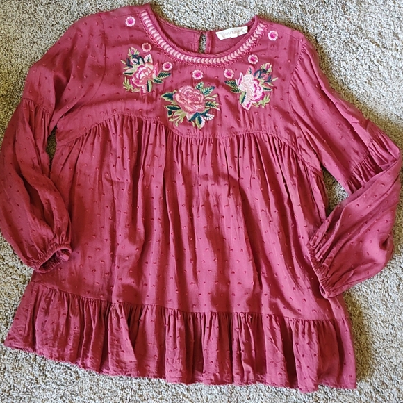 Solitaire Tops - Solitaire Pink Embroidered Floral Blouse with Flowy Silhouette Small